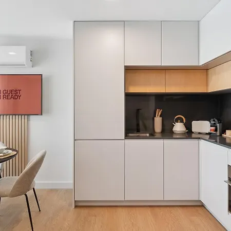 Appartement Guestready - Modern Lovely In *