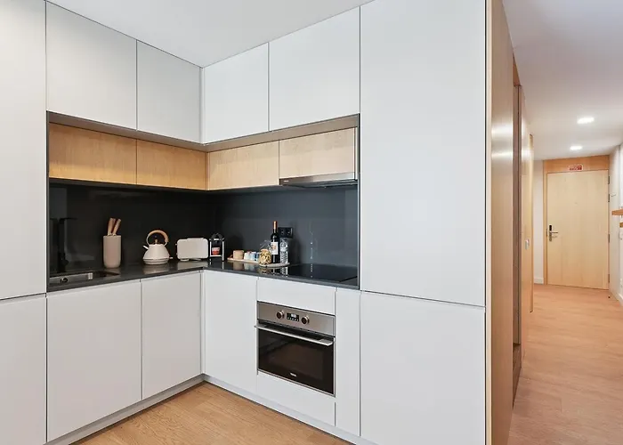 Guestready - Modern Lovely In אבאירו